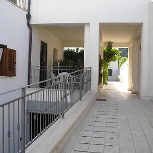  Apartament Casa Mare Włochy